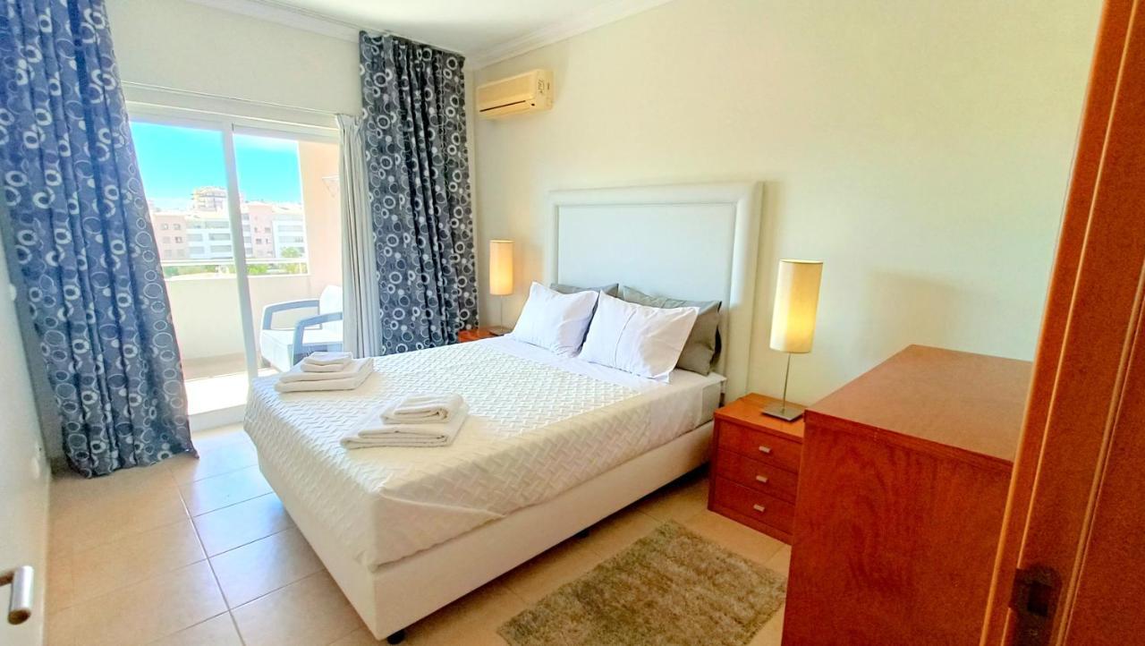 Flamingo View - Pool + Wifi + Ac Apartamento Portimão Exterior foto